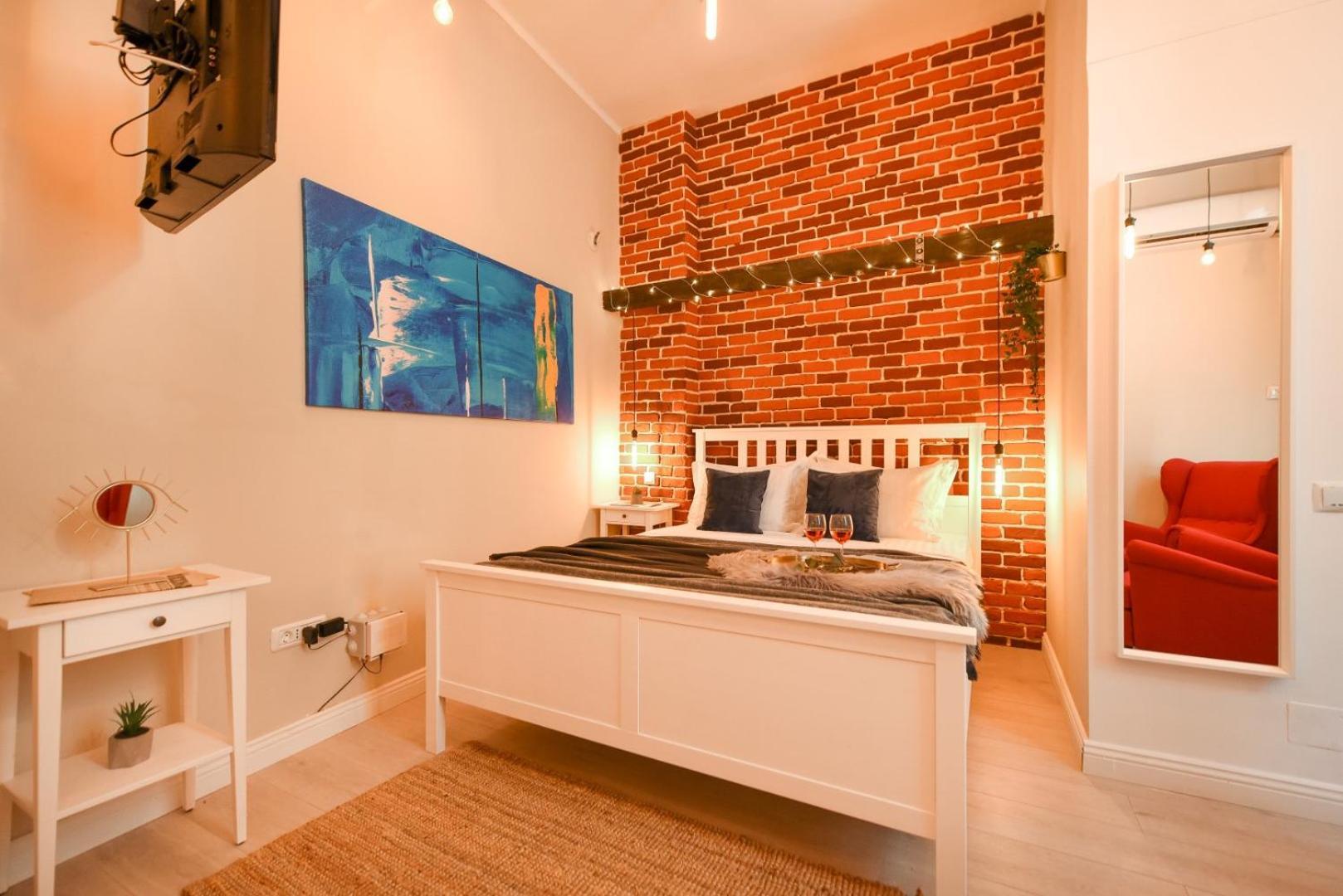 Elegant Studio - Urban Escape In Βουκουρέστι Εξωτερικό φωτογραφία